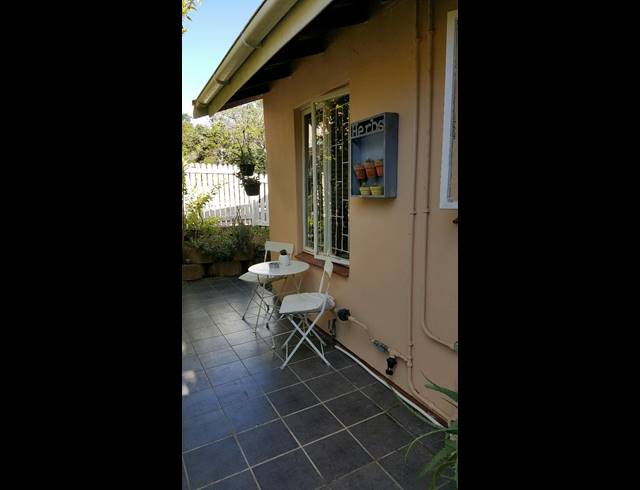 2 BEDROOM SECTIONAL TITLE SOLD IN SHERWOOD